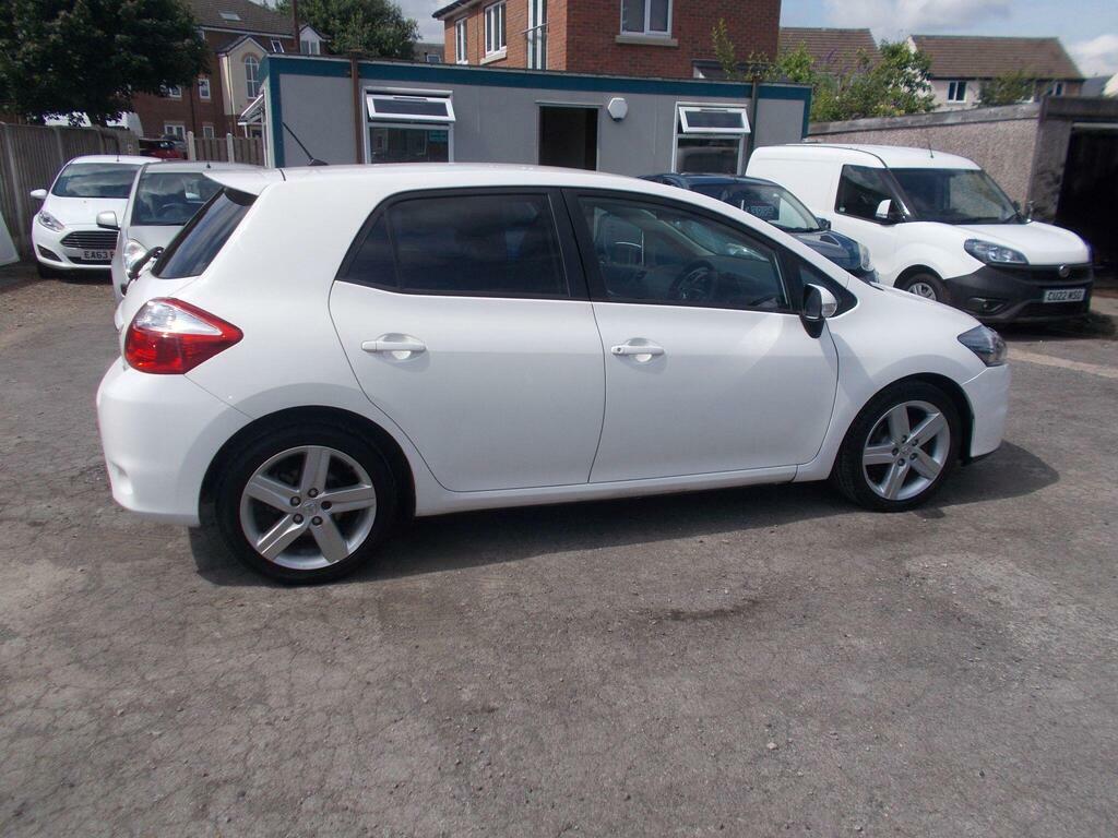 Toyota Auris 1.6 V-matic Colour Collection Euro 5 White #7