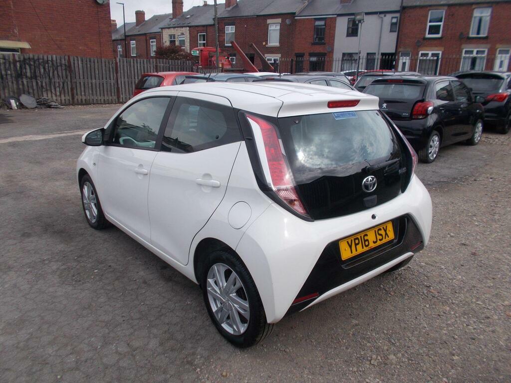Toyota Aygo 1.0 Vvt-i X-pression Euro 6 White #5