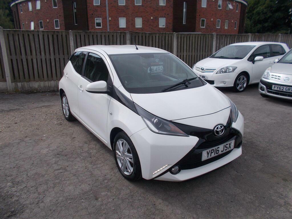 Toyota Aygo 1.0 Vvt-i X-pression Euro 6 White