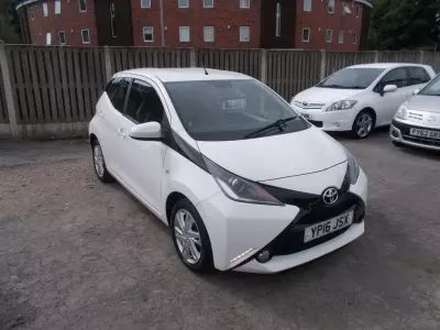 Toyota Aygo 1.0 Vvt-i X-pression Euro 6 Grey #1