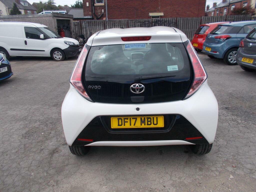 Toyota Aygo 1.0 Vvt-i X-play Euro 6 White #6