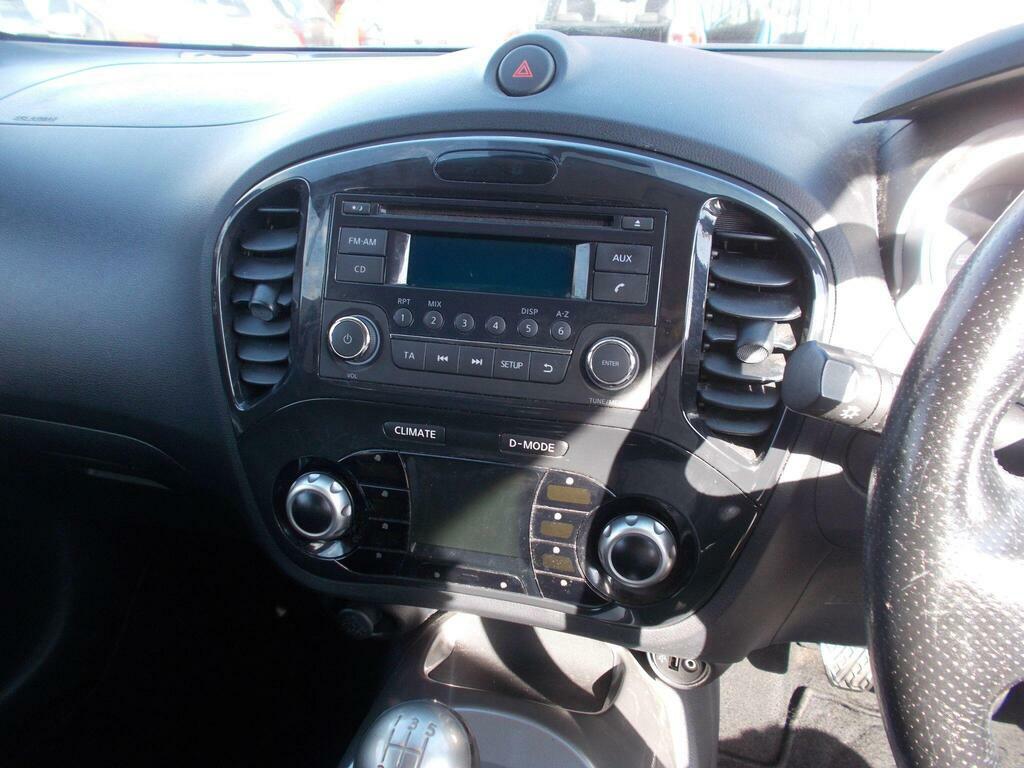Nissan Juke Suv 1.6 White #13