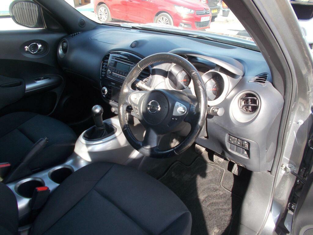 Nissan Juke Suv 1.6 White #12