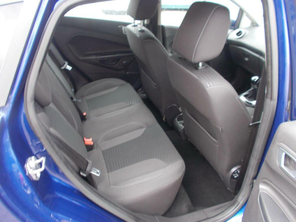 Ford Fiesta 1.0 Ecoboost Zetec Silver #10