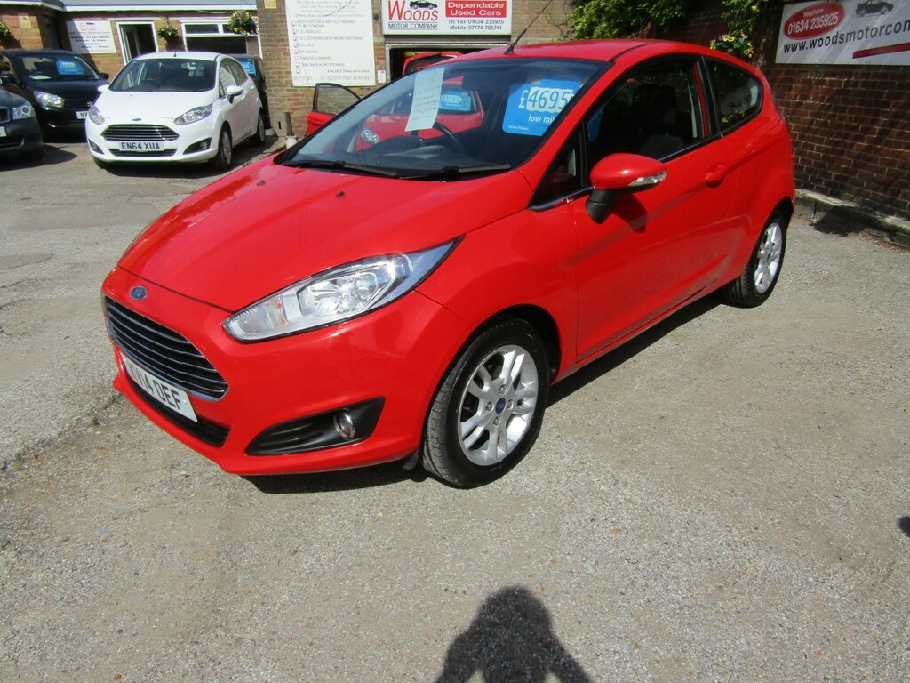 Ford Fiesta 1.25 Zetec 2 Former Keepers Only 73 000 Miles. Ser Red #4