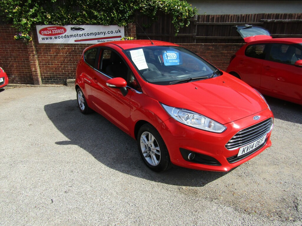 Ford Fiesta 1.25 Zetec 2 Former Keepers Only 73 000 Miles. Ser Red #2