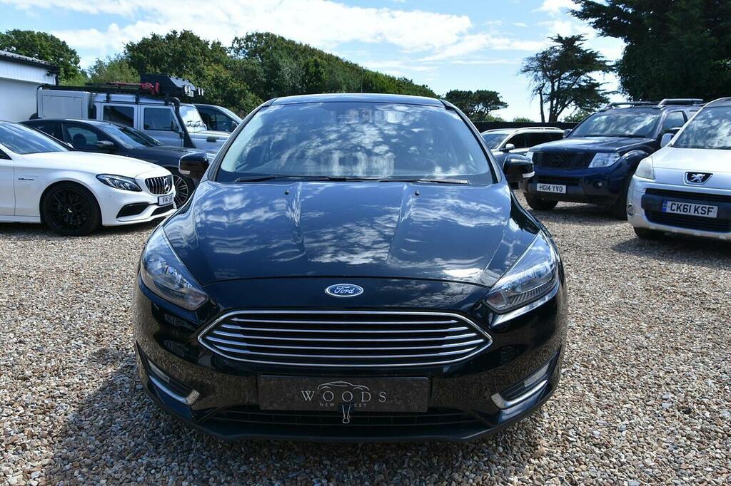 Ford Focus 1.0T Ecoboost Titanium Euro 6 Ss Black #3