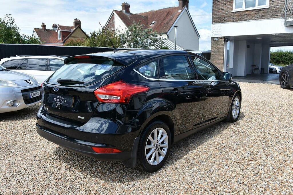Ford Focus 1.0T Ecoboost Titanium Euro 6 Ss Black #6