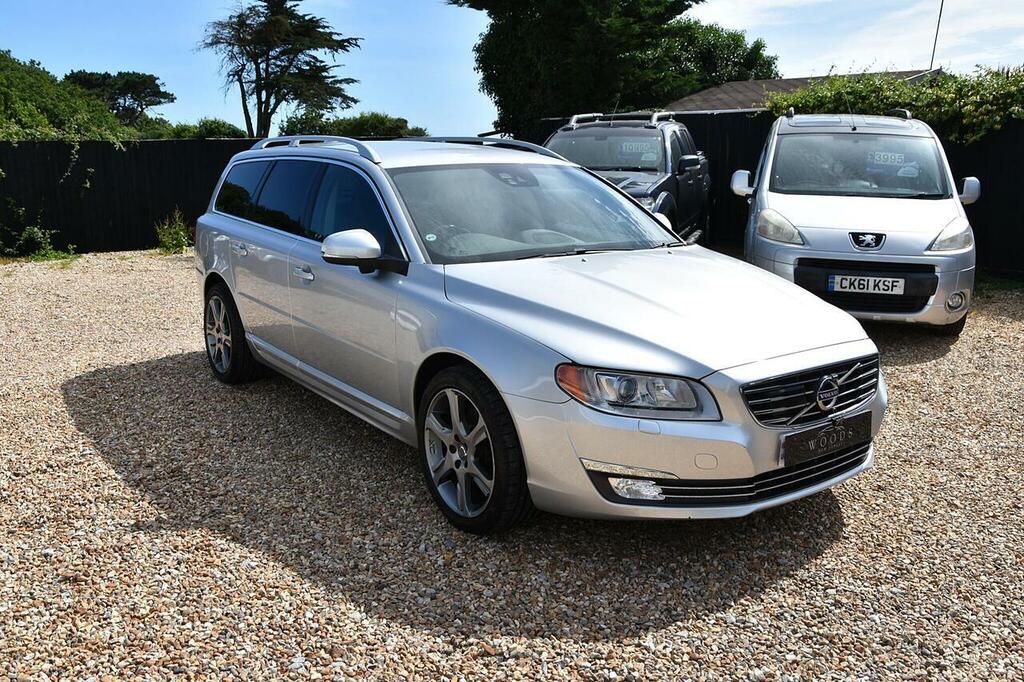 Volvo V70 2.4 D5 Se Lux Estate Geartronic Euro 5 Silver #3