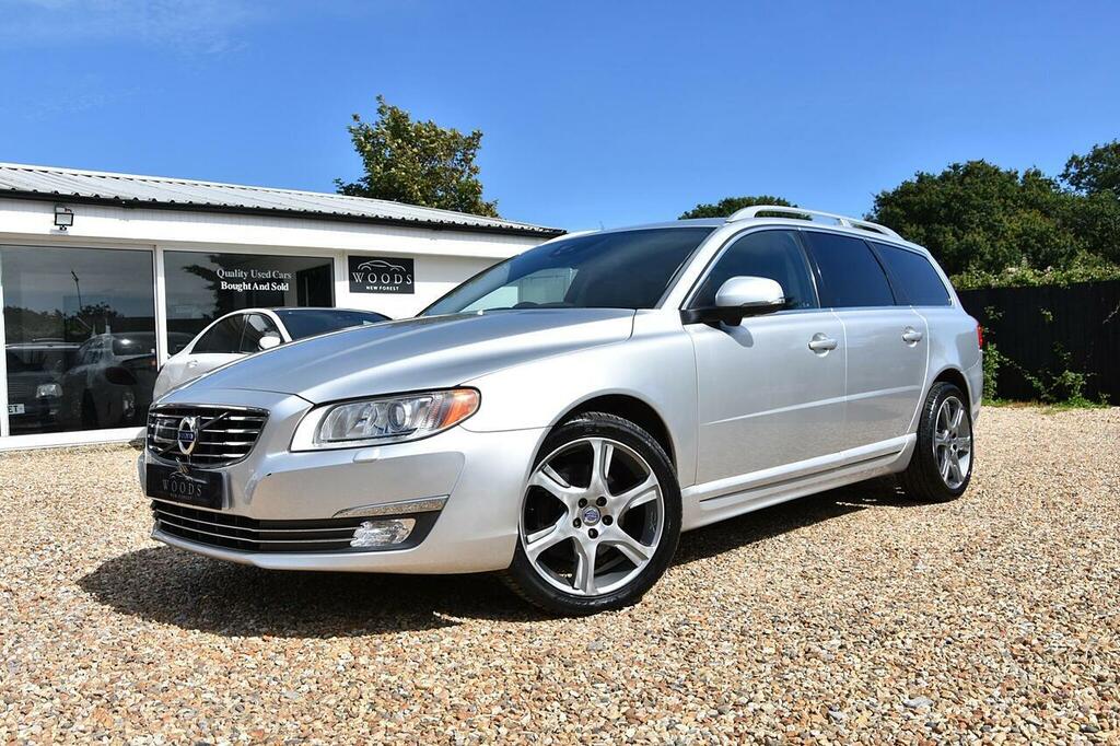 Volvo V70 2.4 D5 Se Lux Estate Geartronic Euro 5 Silver