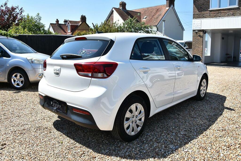 Kia RIO 1.2 1 Euro 6 Ss White #4