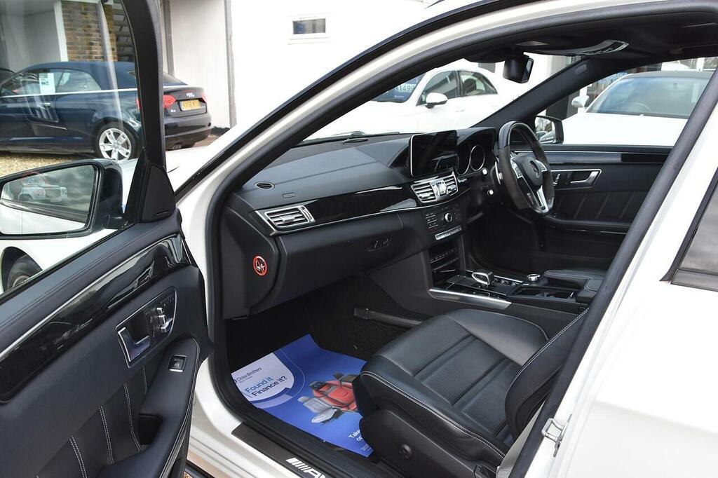 Mercedes-Benz E Class E220 Bluetec Amg Line 7G-tronic Silver #17
