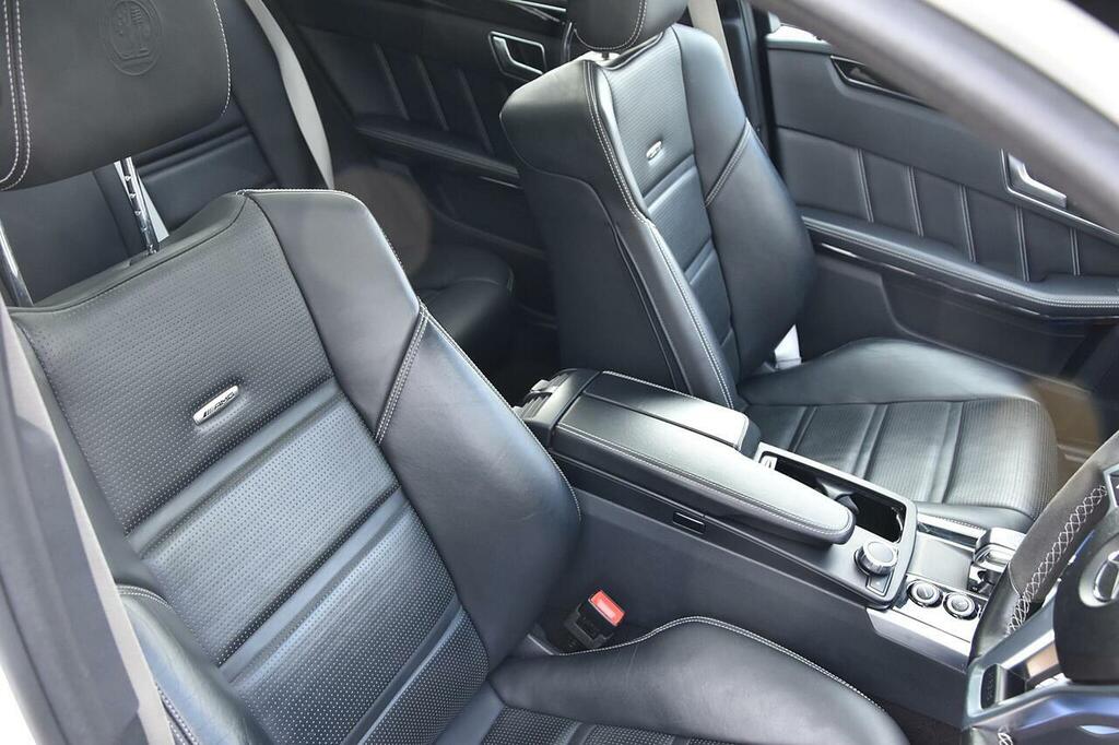 Mercedes-Benz E Class E220 Bluetec Amg Line 7G-tronic Silver #13