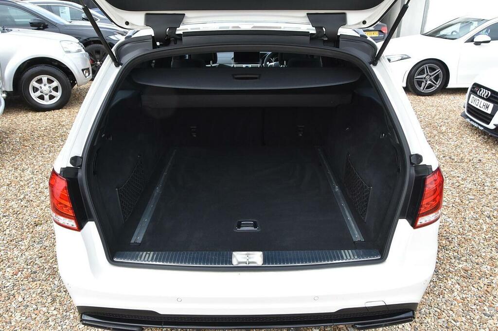 Mercedes-Benz E Class E220 Bluetec Amg Line 7G-tronic Silver #21