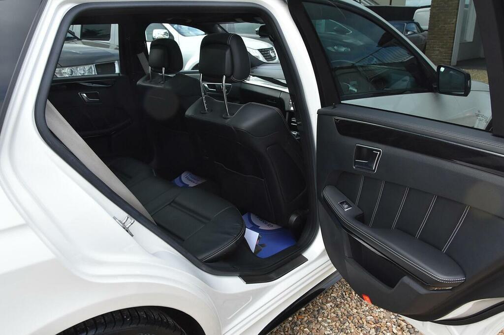 Mercedes-Benz E Class E220 Bluetec Amg Line 7G-tronic Silver #20