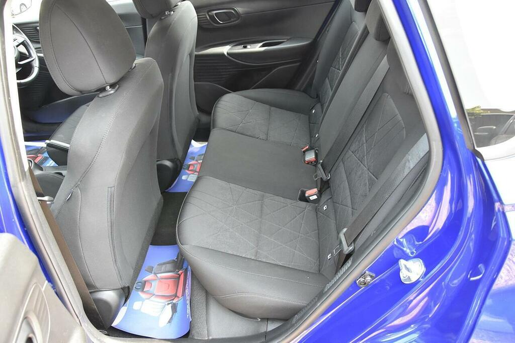 Hyundai Bayon Se Connect Blue #19