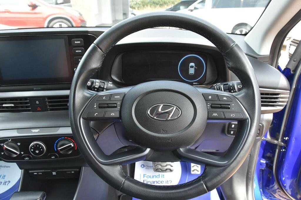 Hyundai Bayon Se Connect Blue #11