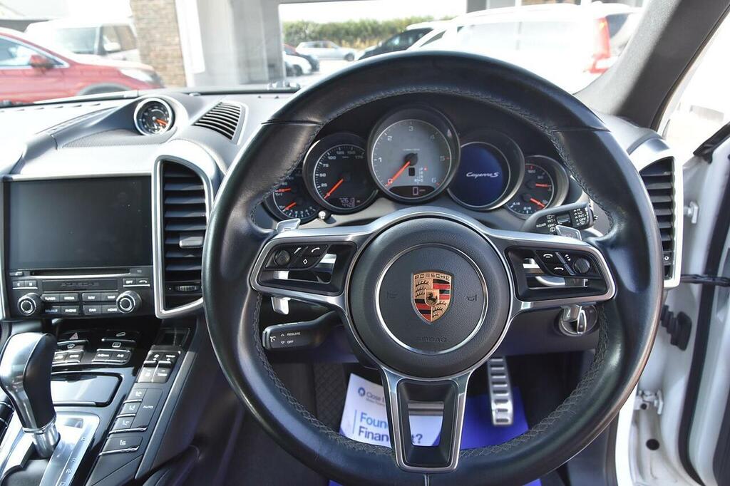 Porsche Cayenne 4.1 S D Platinum Edition Tiptronic S 379 Bhp Black #14