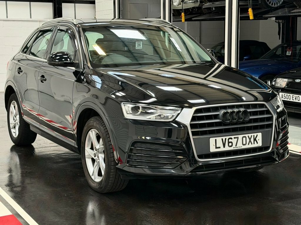 Audi Q3 1.4L Sport Black