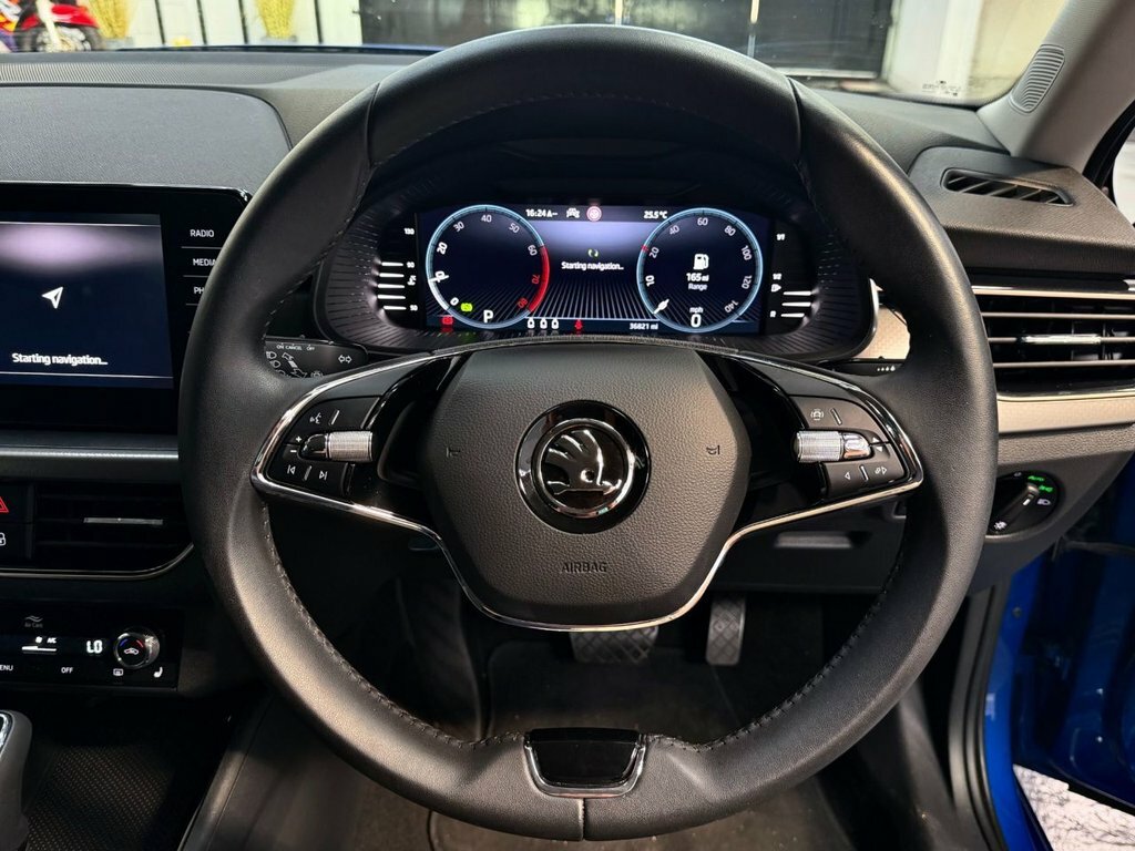 Skoda Kamiq 1L Se L Executive Blue #3