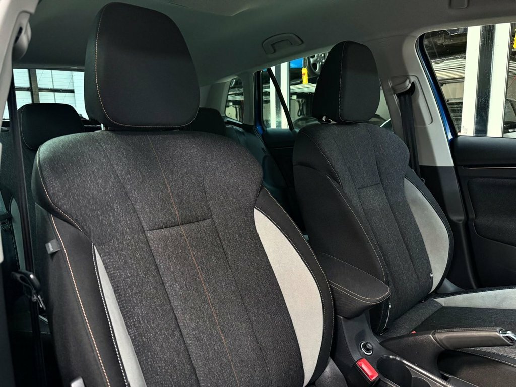 Skoda Kamiq 1.0 Tsi Se Suv Dsg Euro 6 Ss 110 Ps White #16