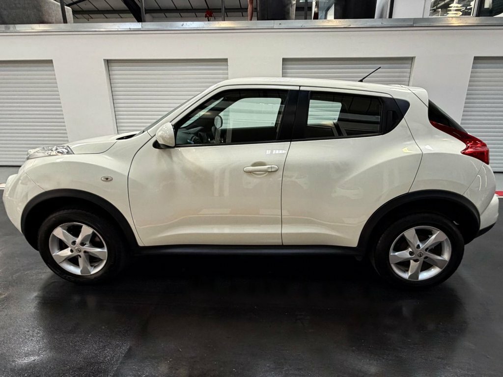 Nissan Juke 1.6L Visia PK14PLX White #6