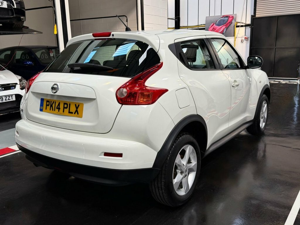 Nissan Juke 1.6L Visia PK14PLX White #3
