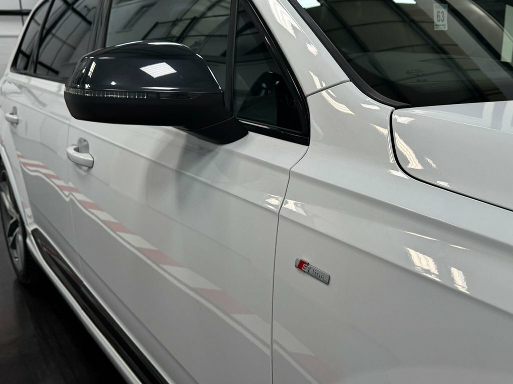 Audi Q7 Black #13