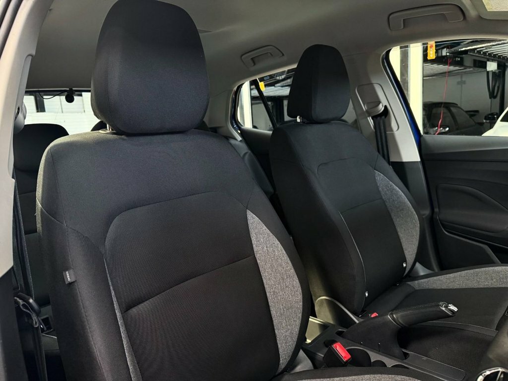 Skoda Fabia 1L Se Comfort PK24YHH Blue #4