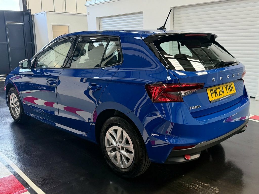 Skoda Fabia 1L Se Comfort PK24YHH Blue #2