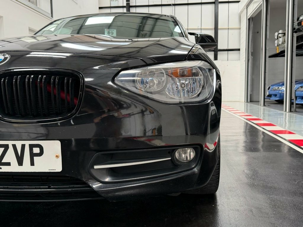 BMW 1 Series Sport White #21