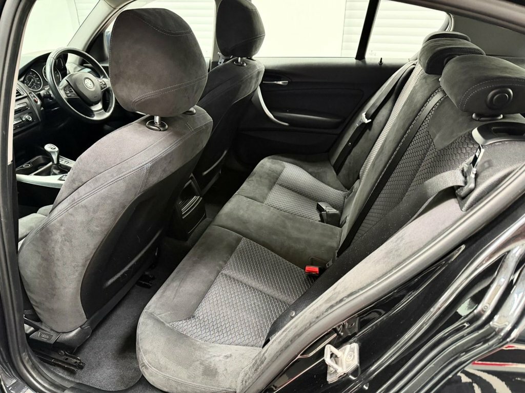 BMW 1 Series Sport White #24