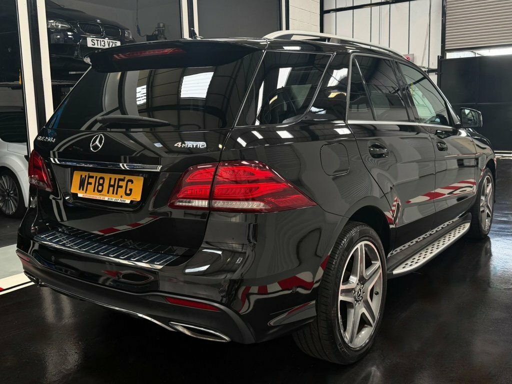 Mercedes-Benz GLE Class 2.1L Amg Line Black #3