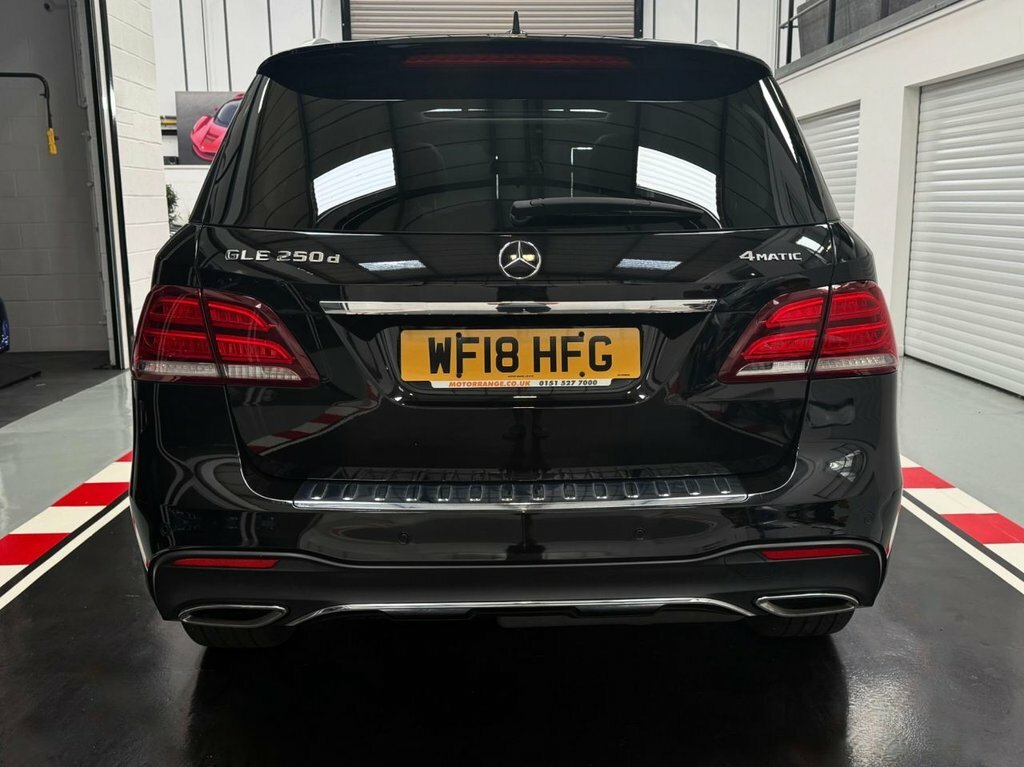 Mercedes-Benz GLE Class 2.1L Amg Line Black #5