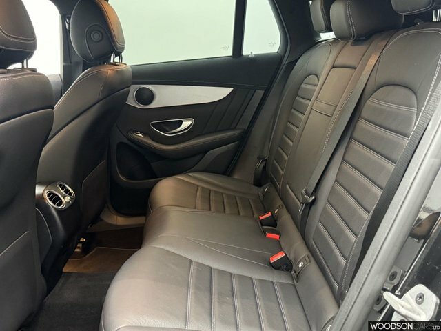 Mercedes-Benz EQC 2022 Eqc 400 80Kwh Amg Line Suv LL22HYW Black #4