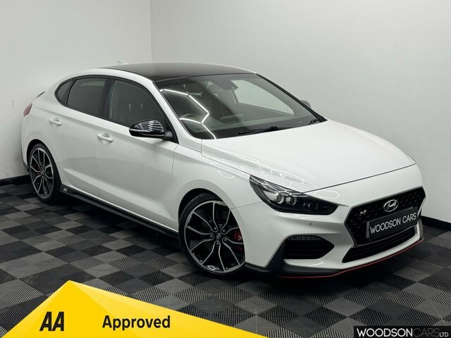 Hyundai I30 2019 2L 271 Bhp White