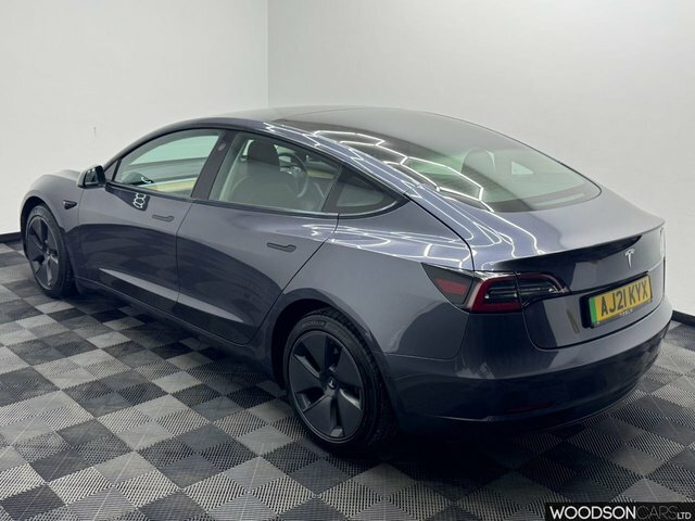 Tesla Model 3 2021 Standard Range Plus Saloon AJ21KYX Grey #2