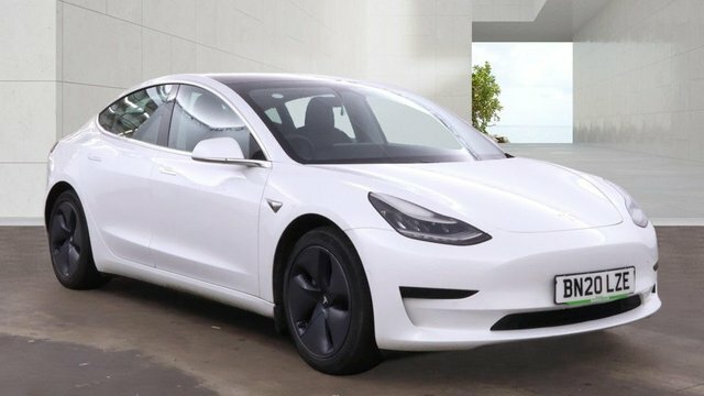 Tesla Model 3 2020 Standard Range Plus Saloon White