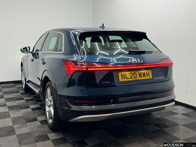 Audi E-tron 2020 50 Technik Suv Quattro 71.2 NL20WWH Blue #2