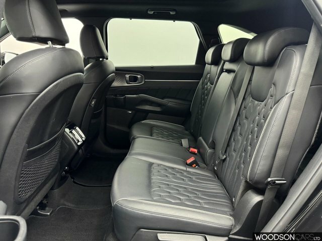 Kia Sorento 2023 1.6 T-gdi 13.8Kwh 4 Suv Plug-in Hy Black #5
