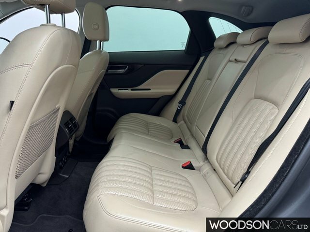 Jaguar F-Pace 2017 2.0 P300 Portfolio Suv Awd Eu JB64JON Blue #6