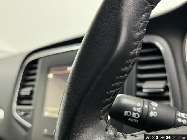 Renault Megane Hatchback Black #30