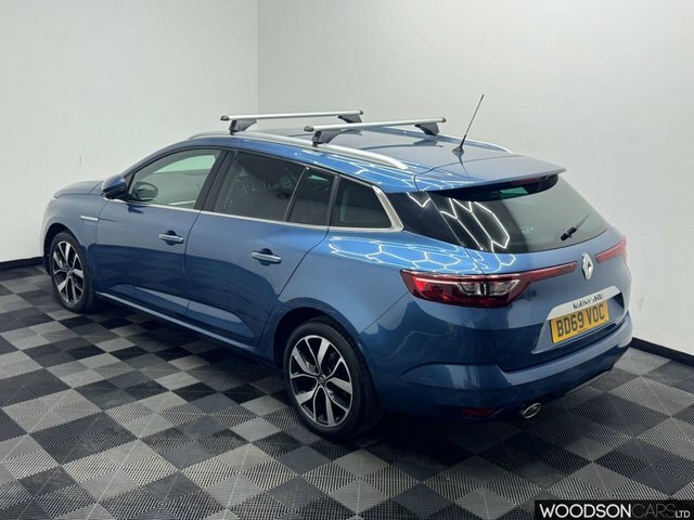 Renault Megane 2019 1.3 Tce Iconic Sport Tourer Blue #2