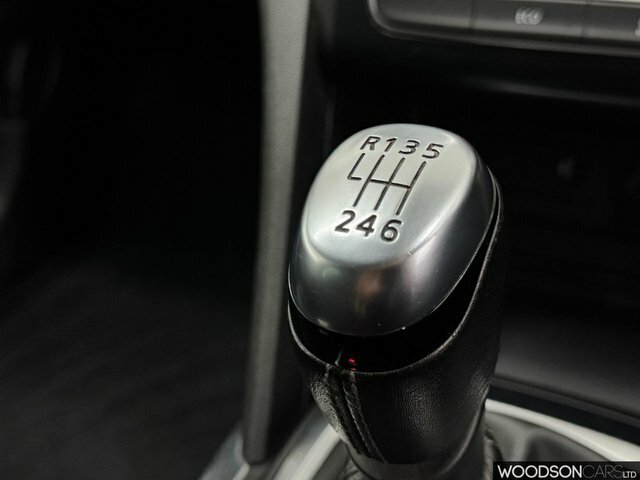 Renault Megane Hatchback Black #18