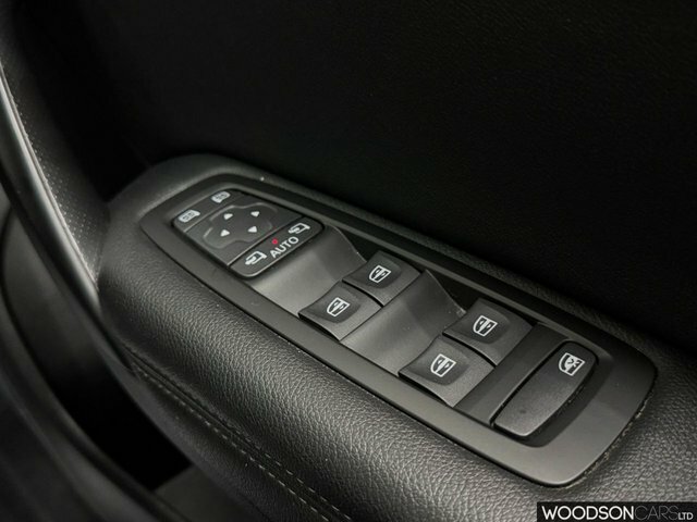 Renault Megane Hatchback Black #26