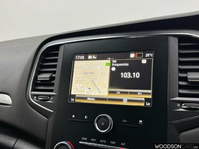 Renault Megane Hatchback Black #8
