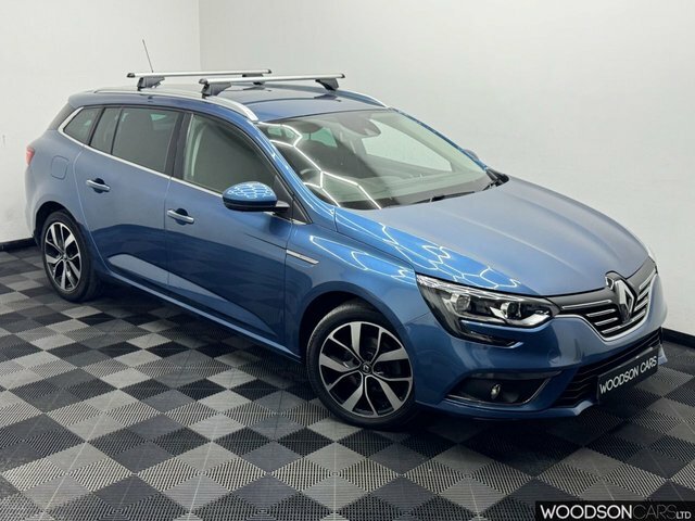 Renault Megane Hatchback Black #31