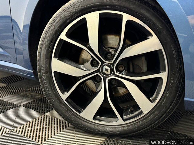 Renault Megane Hatchback Black #38