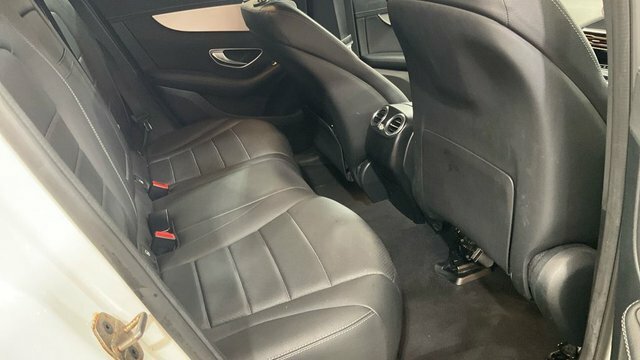 Mercedes-Benz EQC 2021 Eqc 400 80Kwh Sport Suv 4Ma White #4