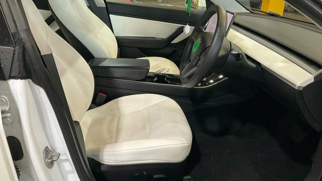 Tesla Model 3 2019 Standard Range Plus Saloon White #3